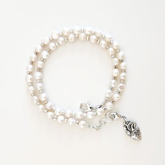 MINI WHITE PEARL NECKLACE W/ 925 SILVER HEART